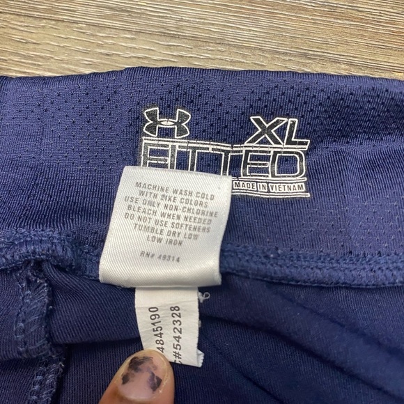 Under Armour, blue track pants with slim fit, and elastic waistband XL - Picture 6 of 12